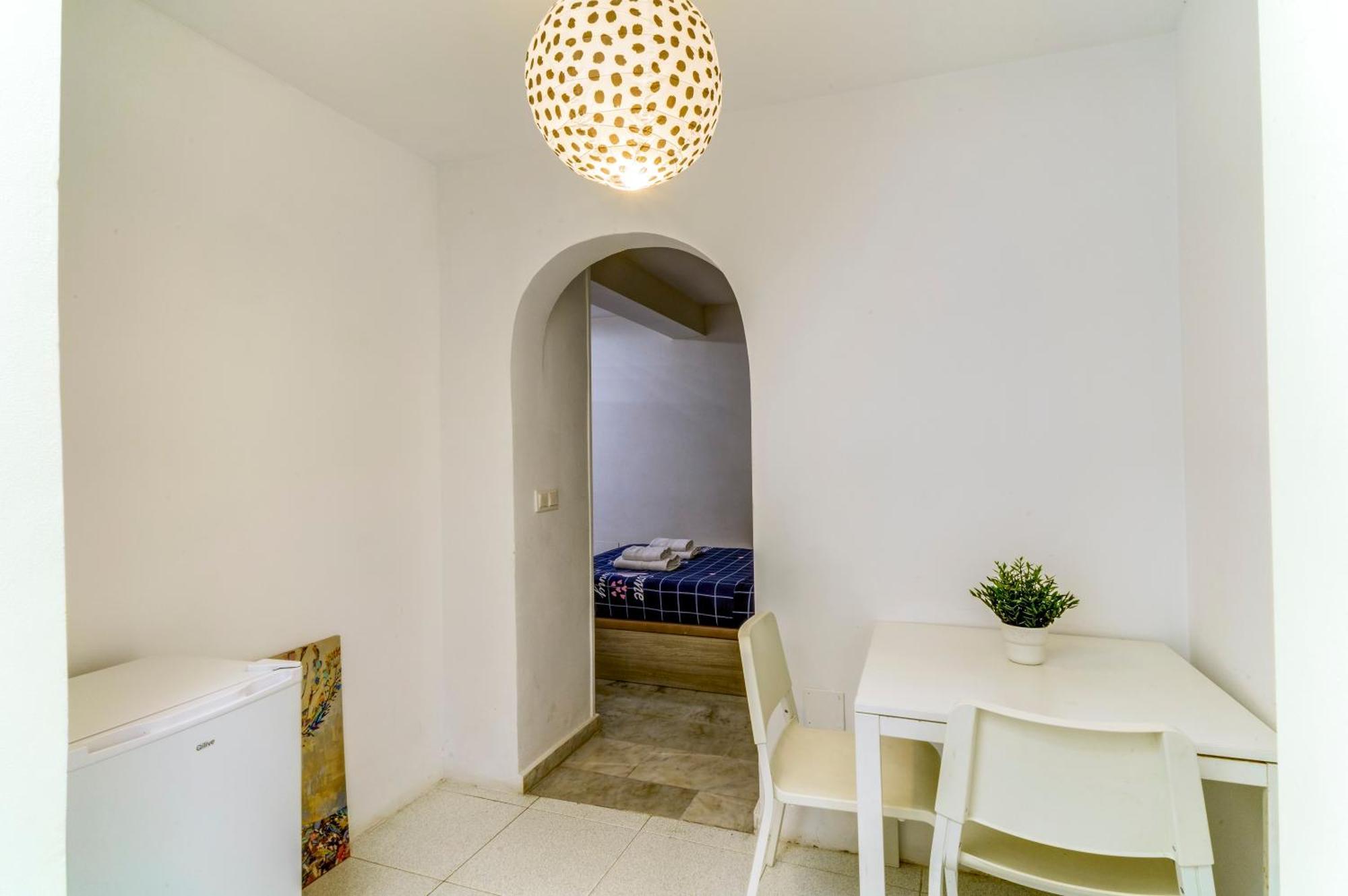Costa Star Light Apartemen